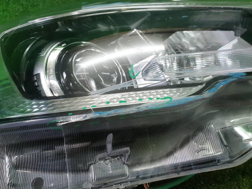 Фара правая Subaru Forester 5 SK (2018-2021) LED