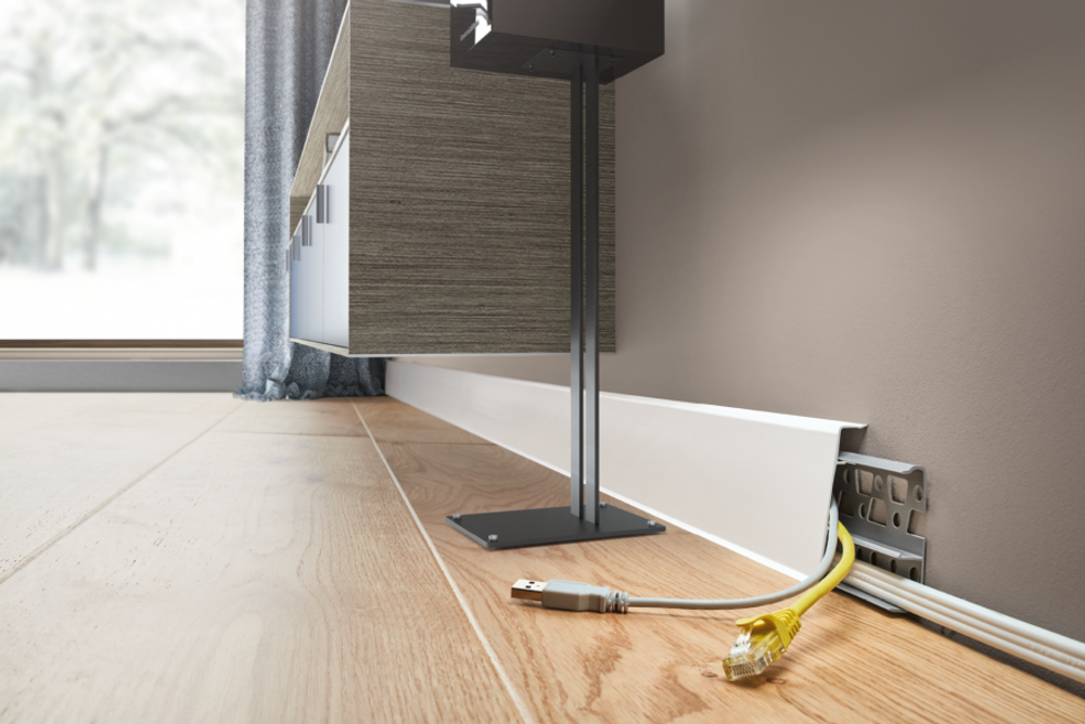 Плинтус Cezar Hi-Line M435 Канада, 2500x75x22 мм