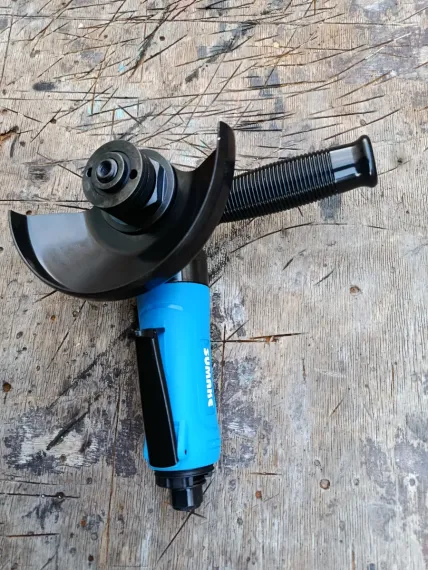 Пневматическая углошлифовальная машина Sumake ST-GD155L3