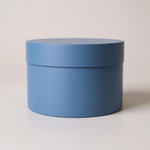 Плотная короткая круглая коробка(без ручек).Цвет: Голубой.