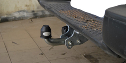 Фаркоп оцинкованный Galia V076A для Volkswagen Amarok 2010-(паспорт и сертификат в комплекте)(без электрики)