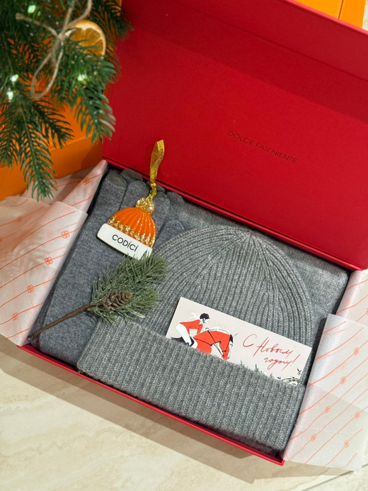 Подарочный набор из пяти изделий