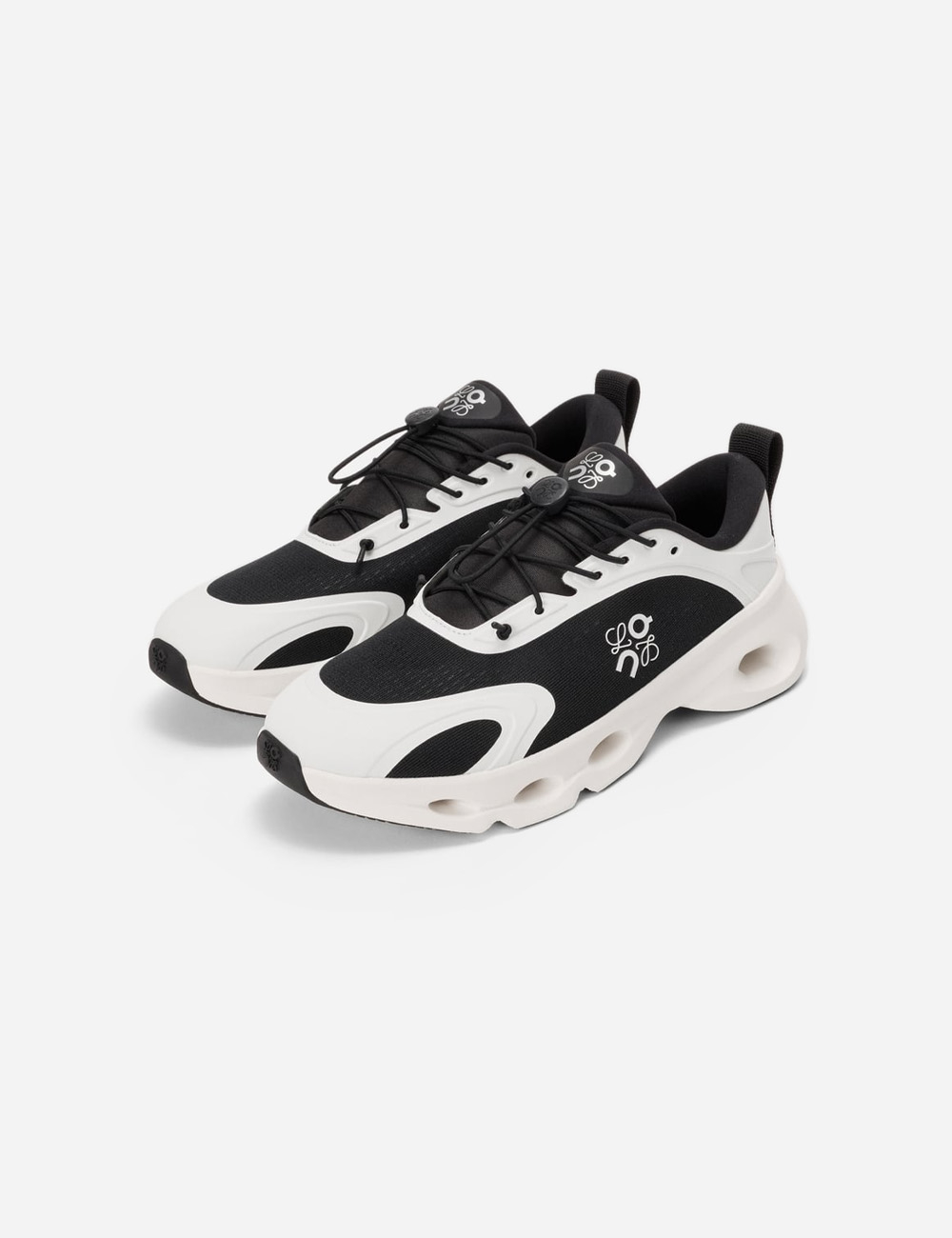 Loewe x On Cloudsolo "Black Eggshell"
