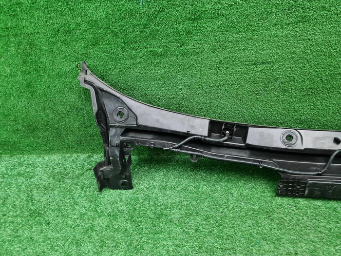 Жабо Land-Rover Discovery Sport (2019-н.в.)