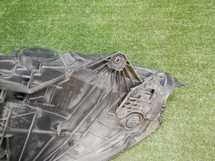 Фара левая Porsche Macan 95b (2014-2018) ксенон