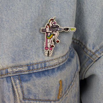 Деревянный значок. Единорог