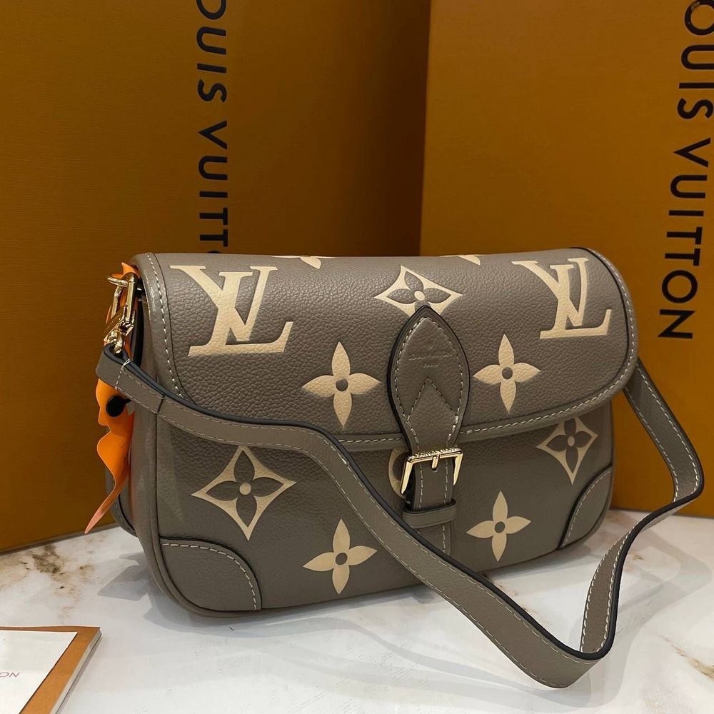 Сумка Louis Vuitton