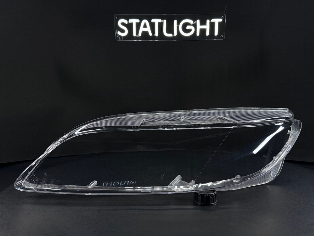 Левое стекло фары Mazda 6 GG 2002-2007 рест