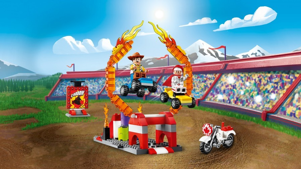 LEGO Toy Story: Трюковое шоу Дюка Бубумса 10767 — Duke Caboom's Stunt Show — Лего История игрушек Той стори