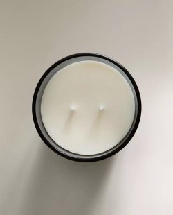 ZARA HOME АРОМАТИЧЕСКАЯ СВЕЧА LUMINOUS SAFFRON (400 Г)