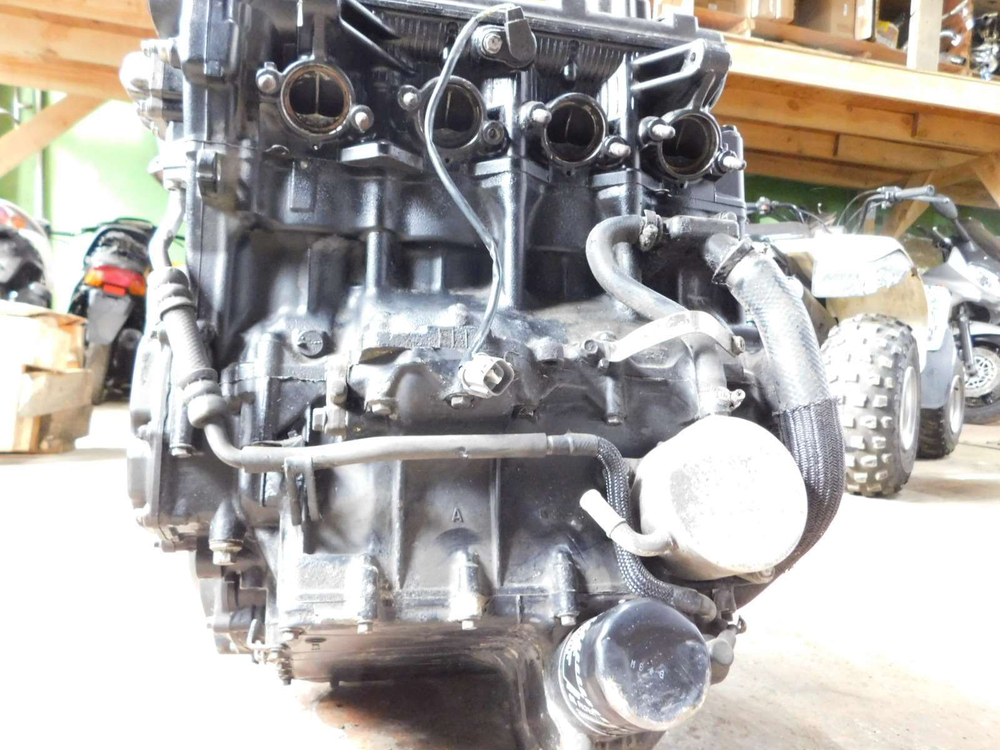 Двигатель Kawasaki 1400 GTR ZGT40A ZXT40AE041774
