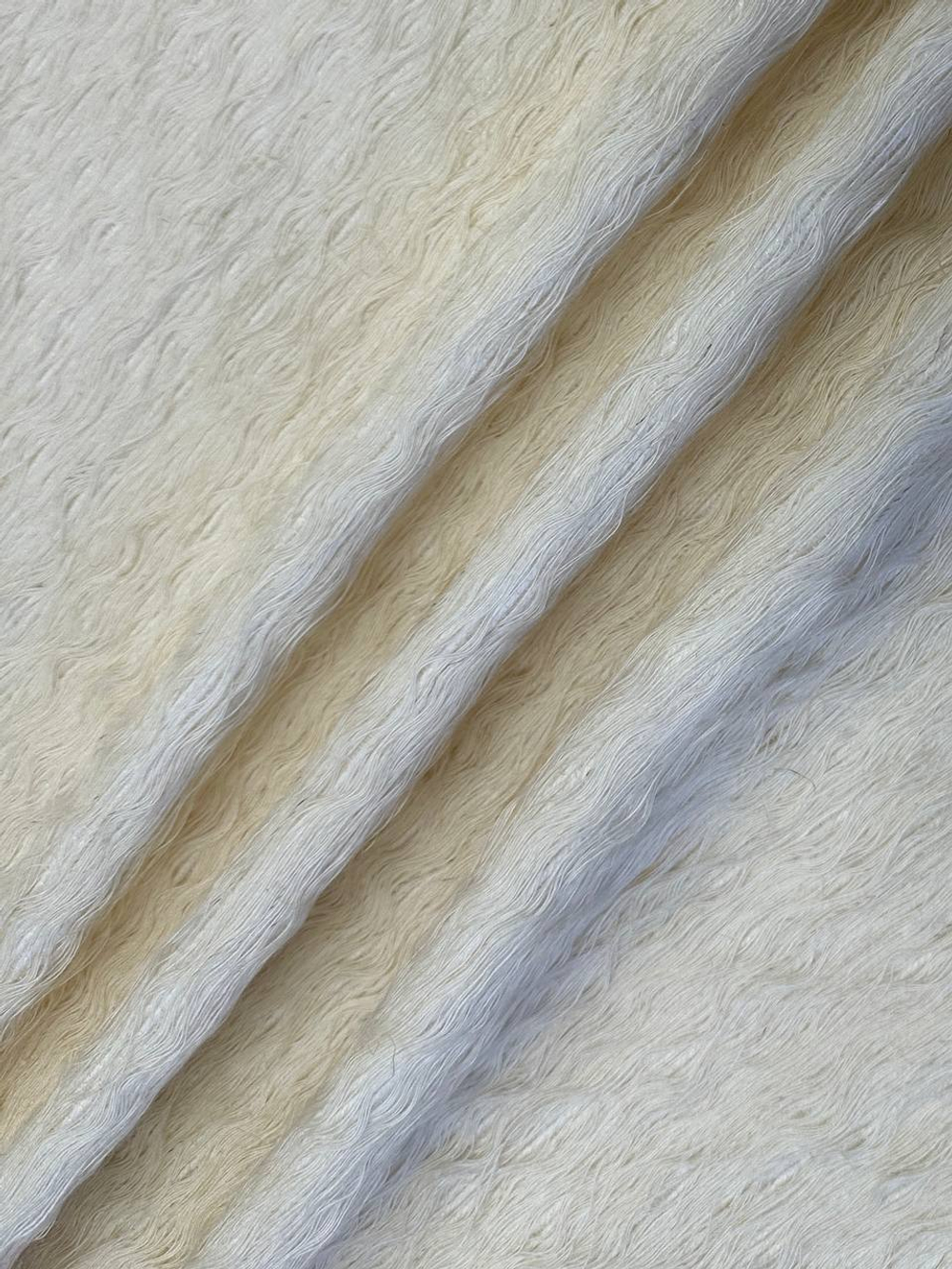 Шерсть с шелком Fendi молочная