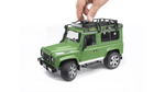 Внедорожник Land Rover Defender