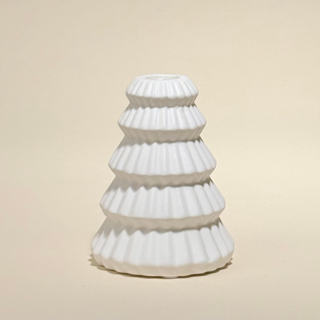 Подсвечник Nordic mood белого цвета из коллекции New Year Essential, 11,5 см