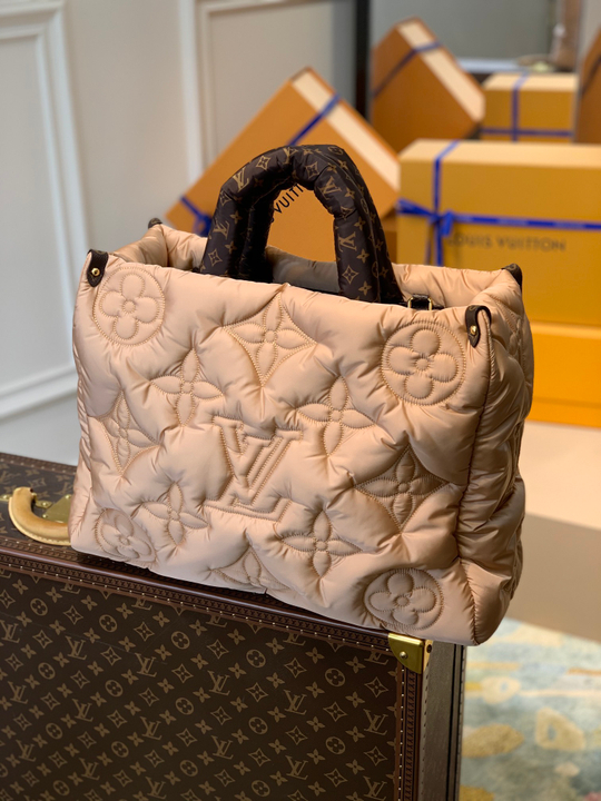 Louis Vuitton Pillow Onthego GM