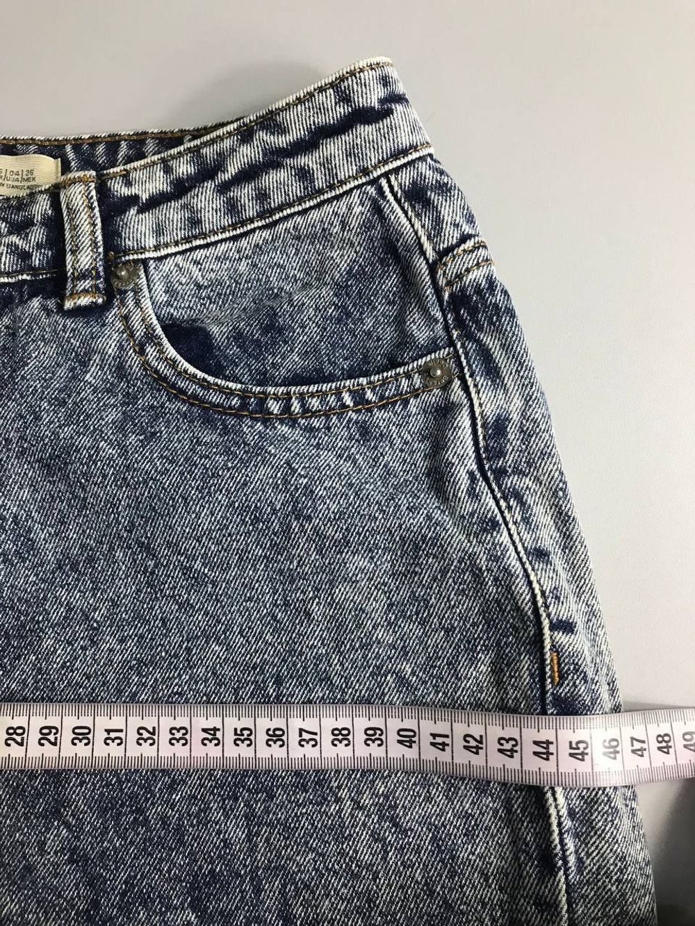 Джинсы Bershka для модницы, маркировка 36, визуально на 42 размер