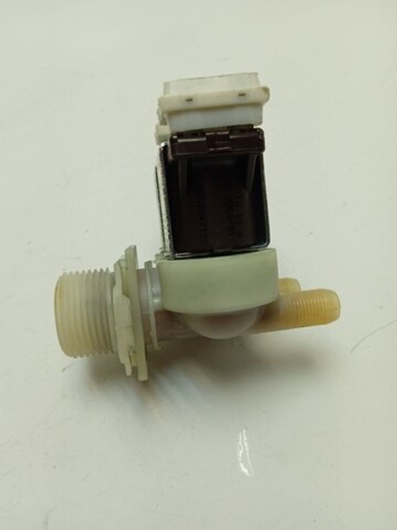 WLG20240OE кт2 Клапан подачи воды стиральных машин Bosch 181818 б/у