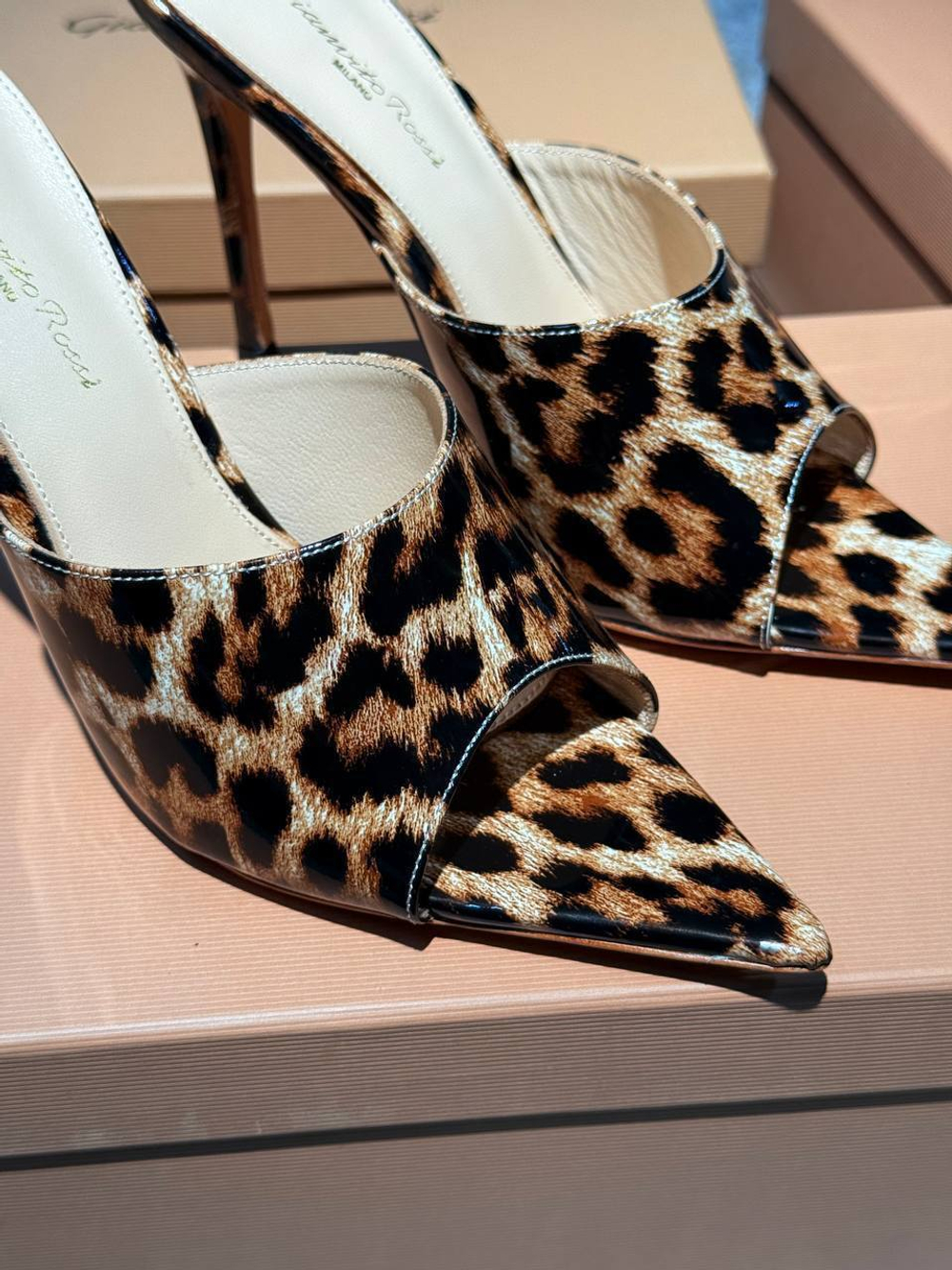 Босоножки Gianvito Rossi