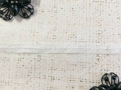 Лента нитепрошивная с усилением по косой с нитью, ш. 1 см, белый