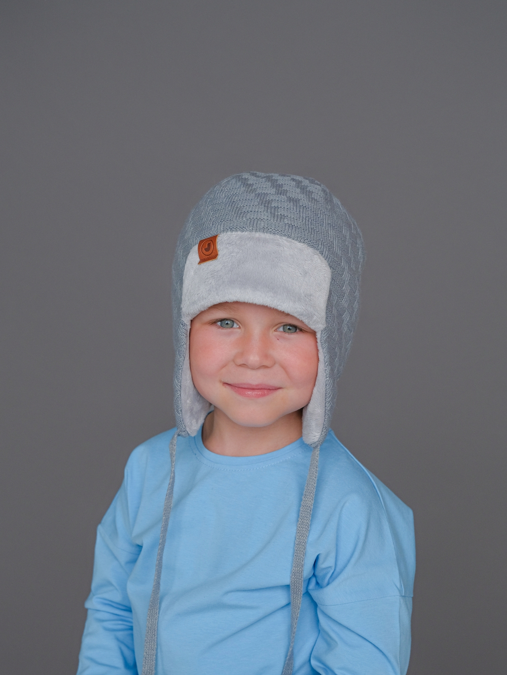 Шапка зимняя вязаная (Жемчужно-пепельный) ТОКИ