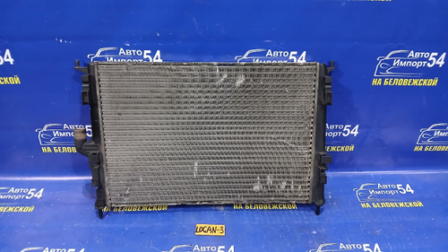 Радиатор двигателя RENAULT LOGAN 2010