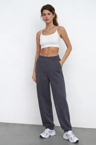 Джоггеры бананы без начеса из премиум футера цвета антрацит