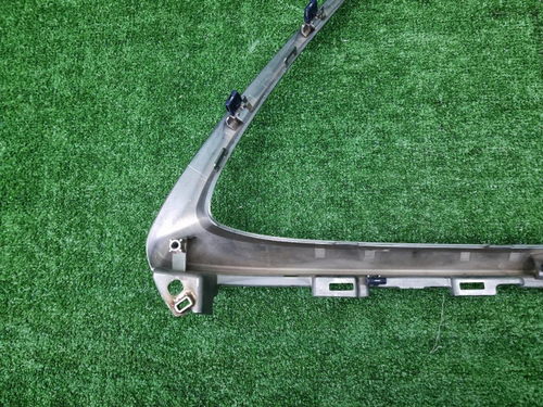 Накладка решетки радиатора Lexus NX 1 (2017-2021)