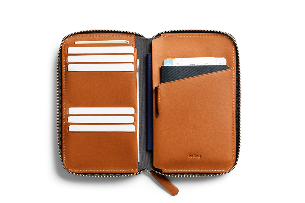 Кошелек Bellroy Travel Folio V2