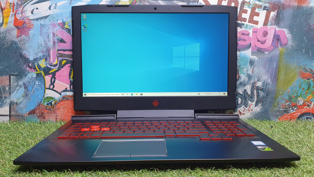 Игровой HP i7-7/8Gb/GTX 1050 4/FHD/OMEN 15-ce026ur 2HN98EA/Windows 10
