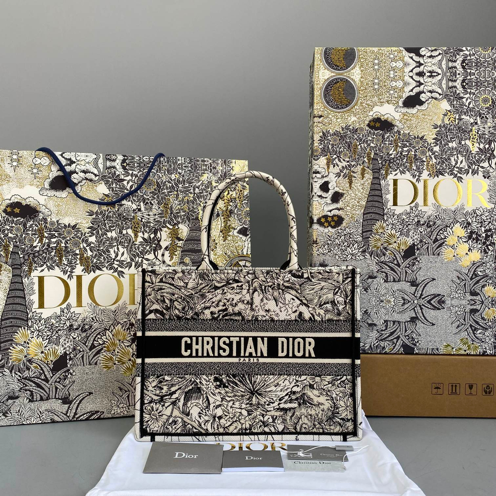Christian Dior Book Tote 36 cm