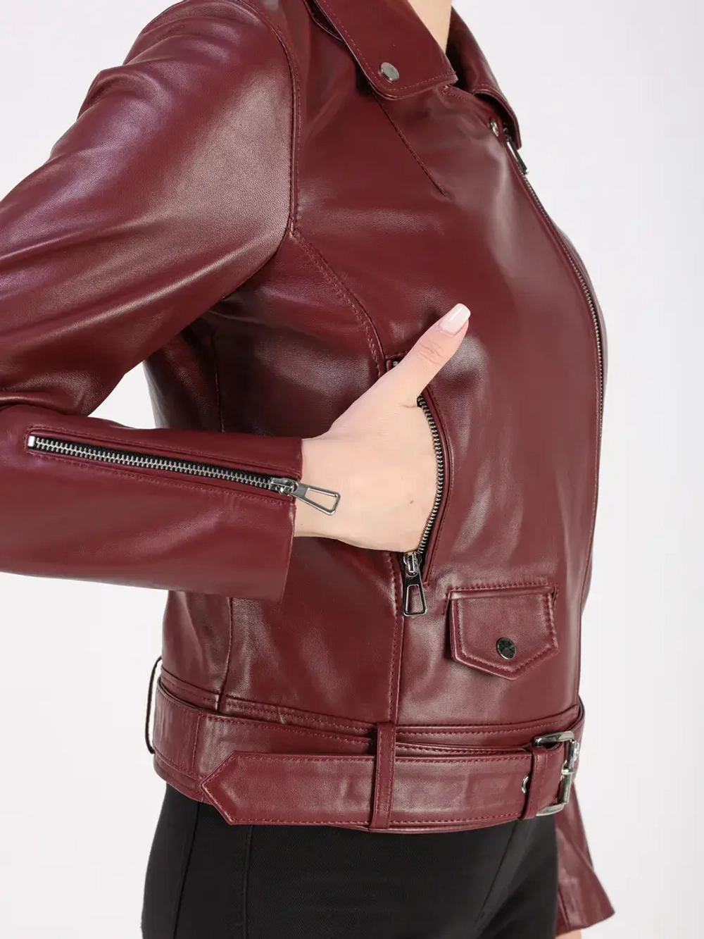 Кожаная куртка демисезонная косуха