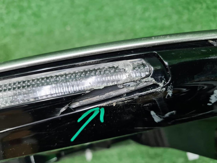 Спойлер крышки багажника Lexus RX 4 (2015-2022)