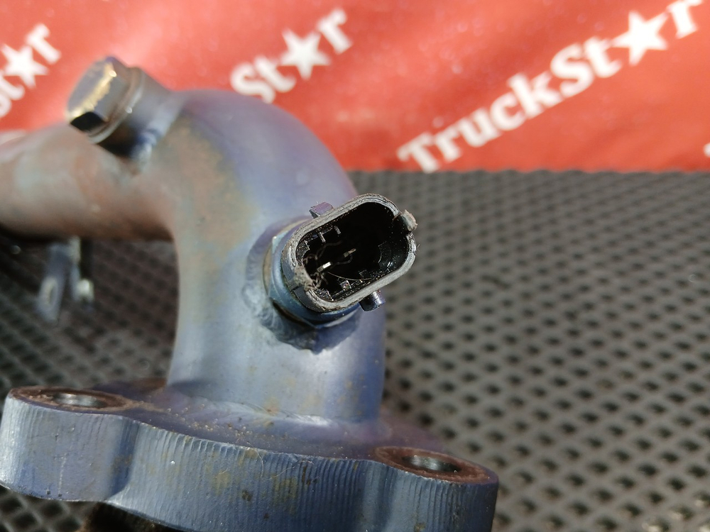 Патрубок системы охлаждения 2023г