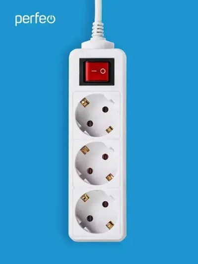 Сетевой удлинитель Perfeo с кнопкой POWERMATE PF-PM-3/5,0-W, 5,0м, 3 розетки, белый