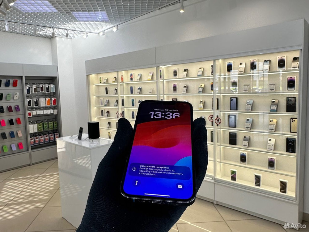 iPhone 13, 128 ГБ б/у