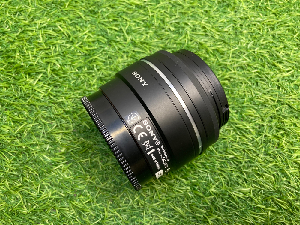 Sony DT 35mm 1.8 SAM (SAL-35F18)