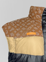 Жилетка объемная комбинированная с кулиской внизу