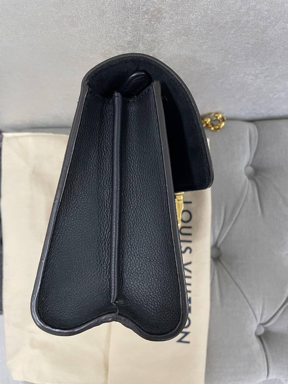 Сумка Louis Vuitton Victoire