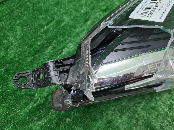 Битая Фара правая Chery Tiggo 4 (2018-2023) LED