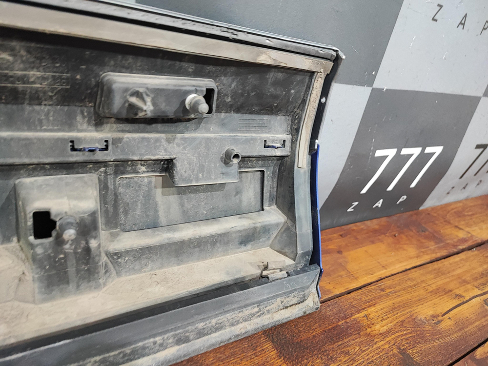 Молдинг задней левой двери Audi Q7 (2) Б/У Оригинал 4M0853969B