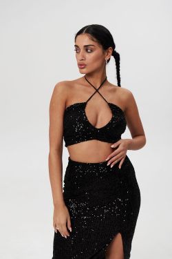 Топ из пайеток со сборкой черного цвета