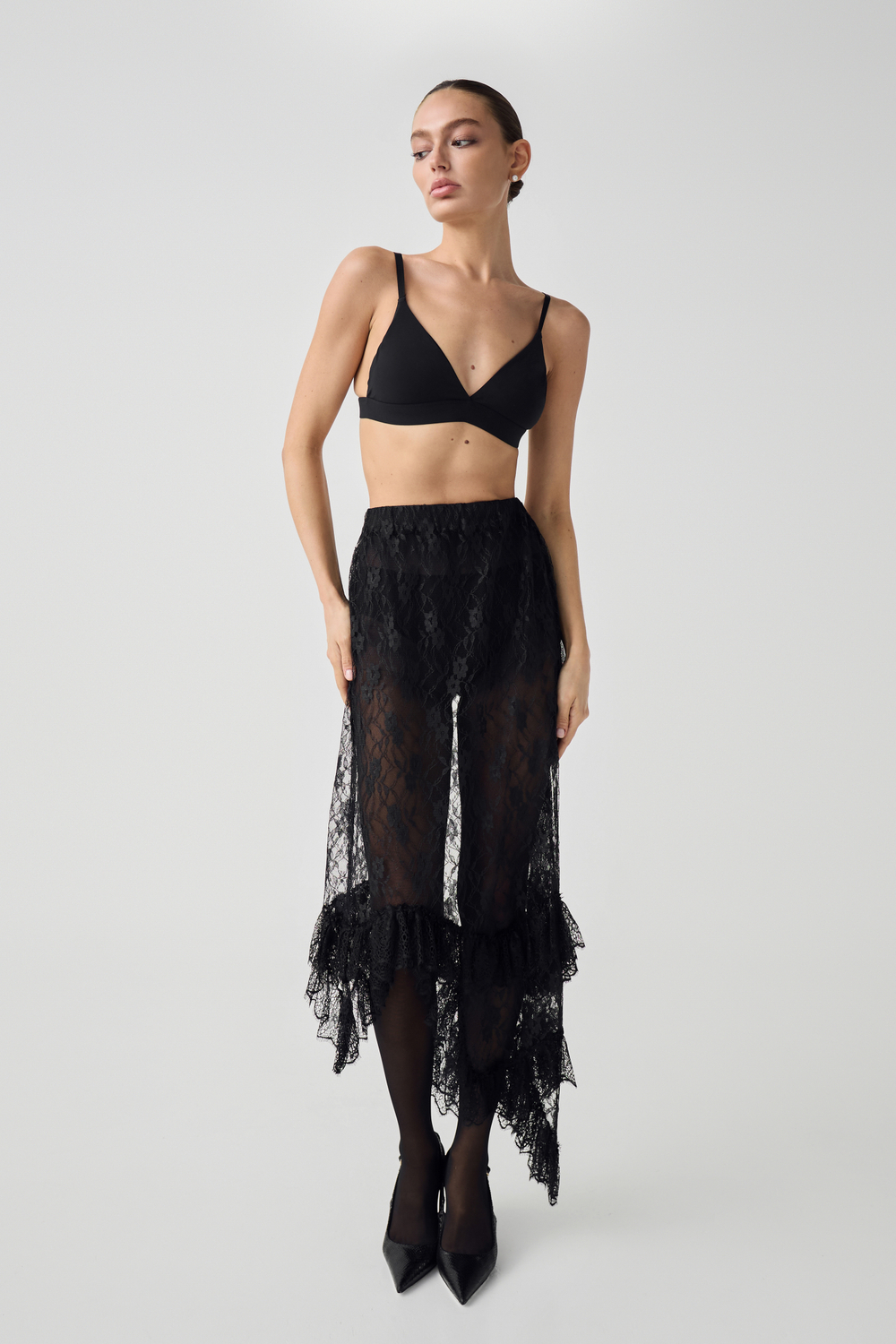 Комплект: топ и юбка из кружева