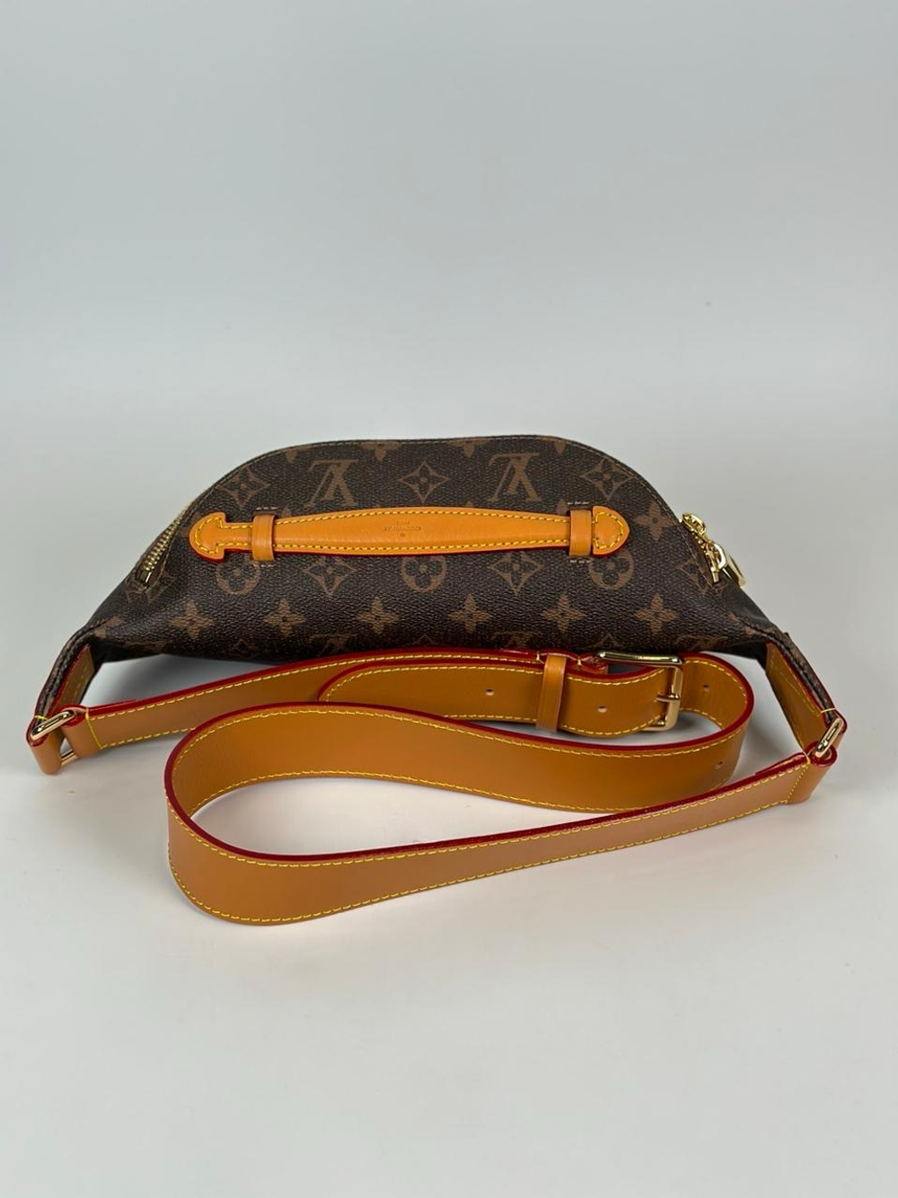 Сумка нагрудная Louis Vuitton