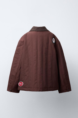 ZARA СТЕГАНАЯ КУРТКА С НАШИВКАМИ, КОРИЧНЕВЫЙ