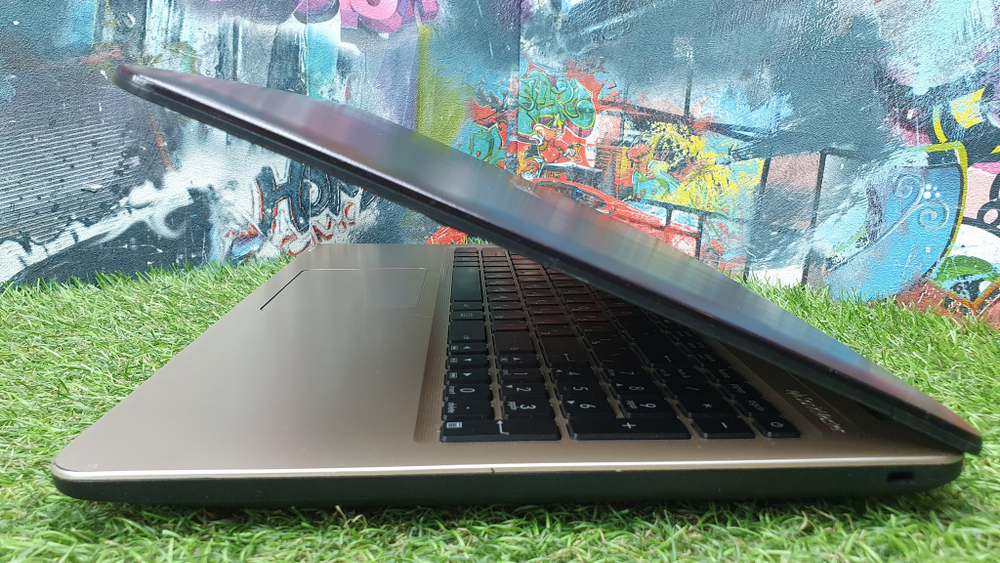 Ноутбук ASUS 4 ядра покупка/продажа