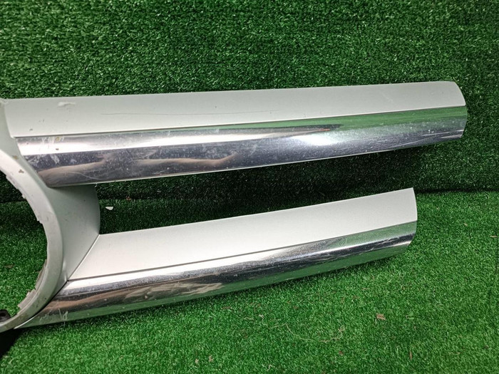 Накладка решетки радиатора Mercedes GL x166 (2012-2016)