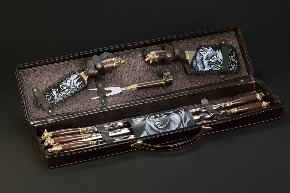 Подарочный набор шампуров в кейсе "Волк"