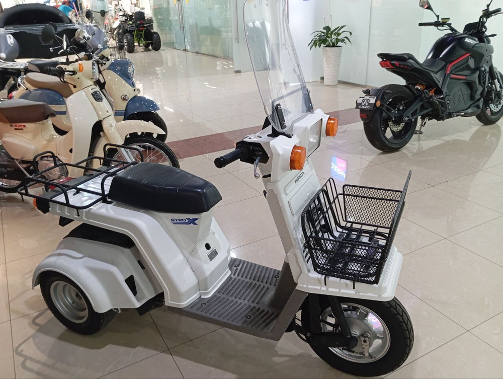 Скутер Honda Gyro X