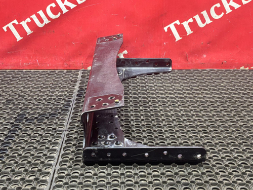 Траверса рамы поперечная задняя 2024г