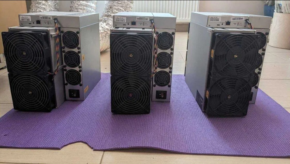 Antminer S21 200 TH/S Б/У